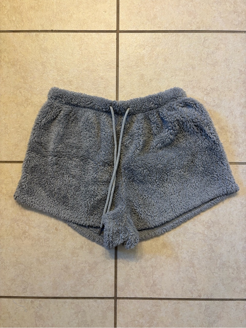 Women’s Gray Fuzzy Plush Lounge Sleep Shorts Size Medium Soft Cozy